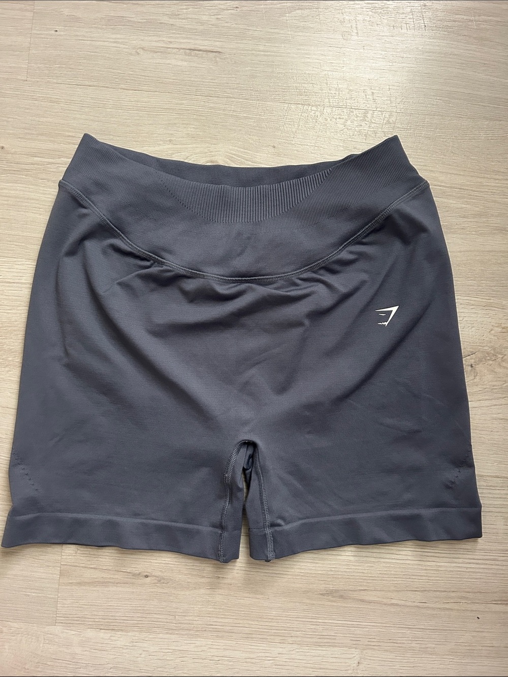Gymshark Women's High-Waist Bike Shorts - Charcoal Gray